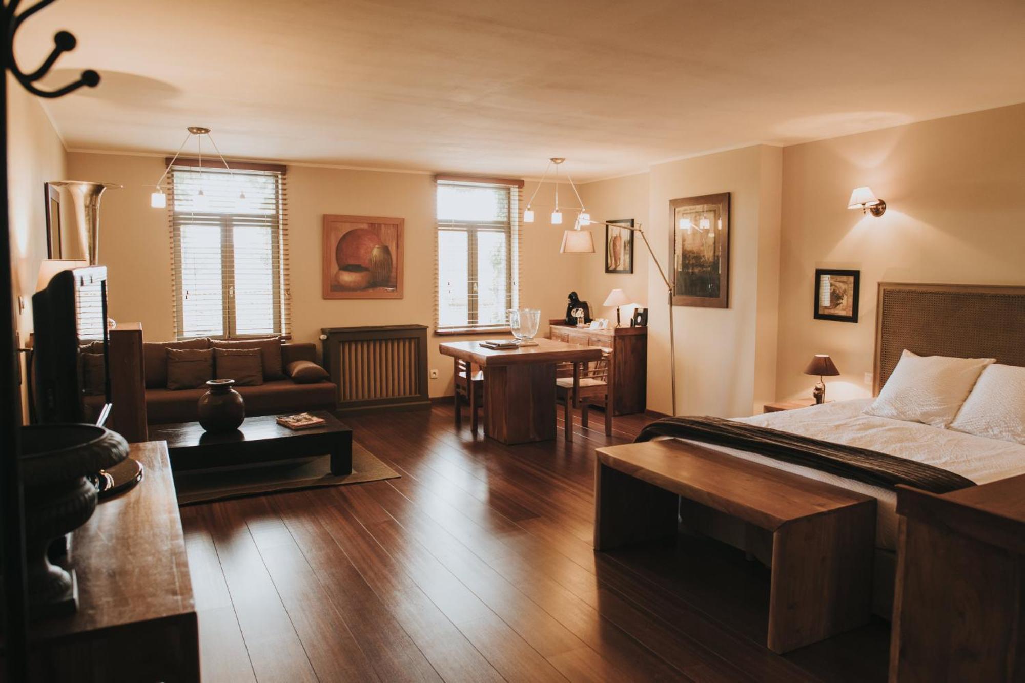 Logis Hotel-Restaurant - Le Moulin D'Artres المظهر الخارجي الصورة