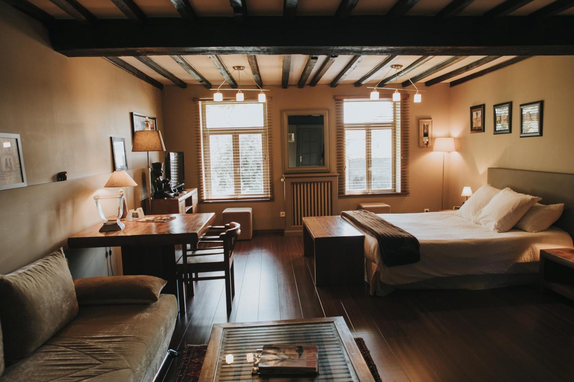 Logis Hotel-Restaurant - Le Moulin D'Artres المظهر الخارجي الصورة