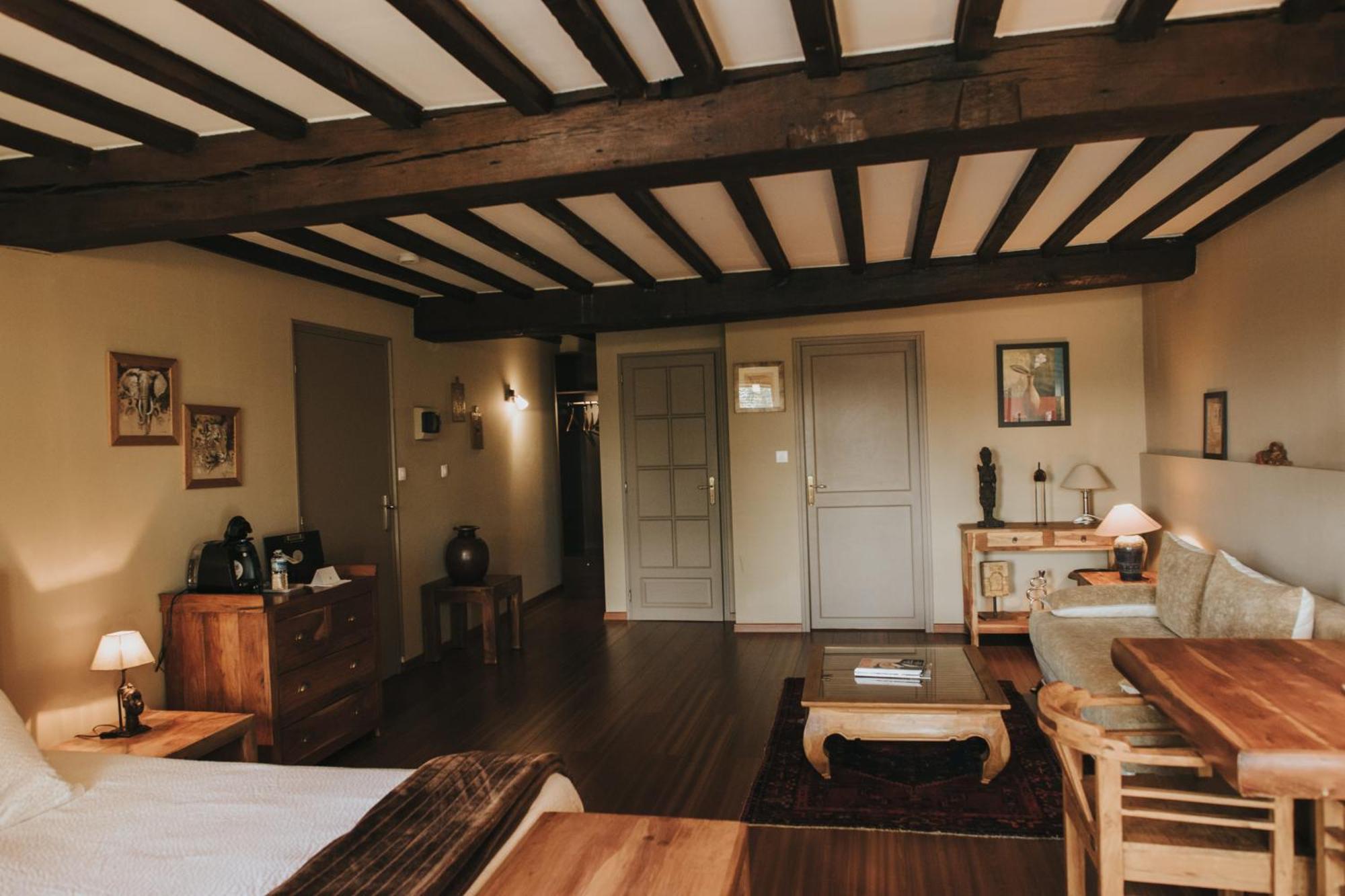Logis Hotel-Restaurant - Le Moulin D'Artres المظهر الخارجي الصورة