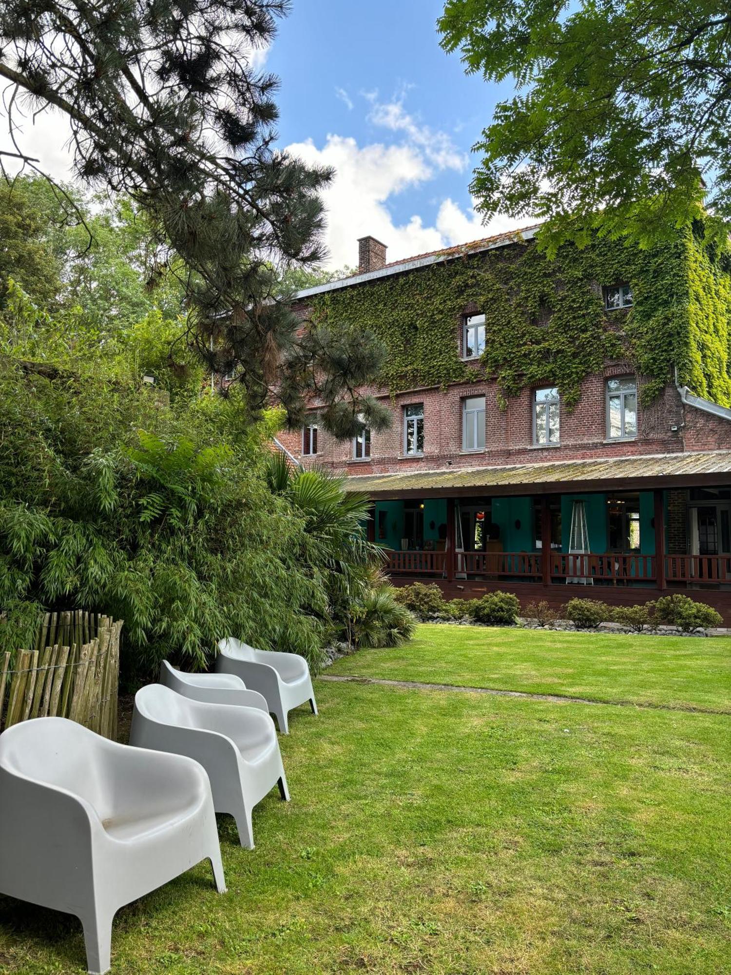 Logis Hotel-Restaurant - Le Moulin D'Artres المظهر الخارجي الصورة